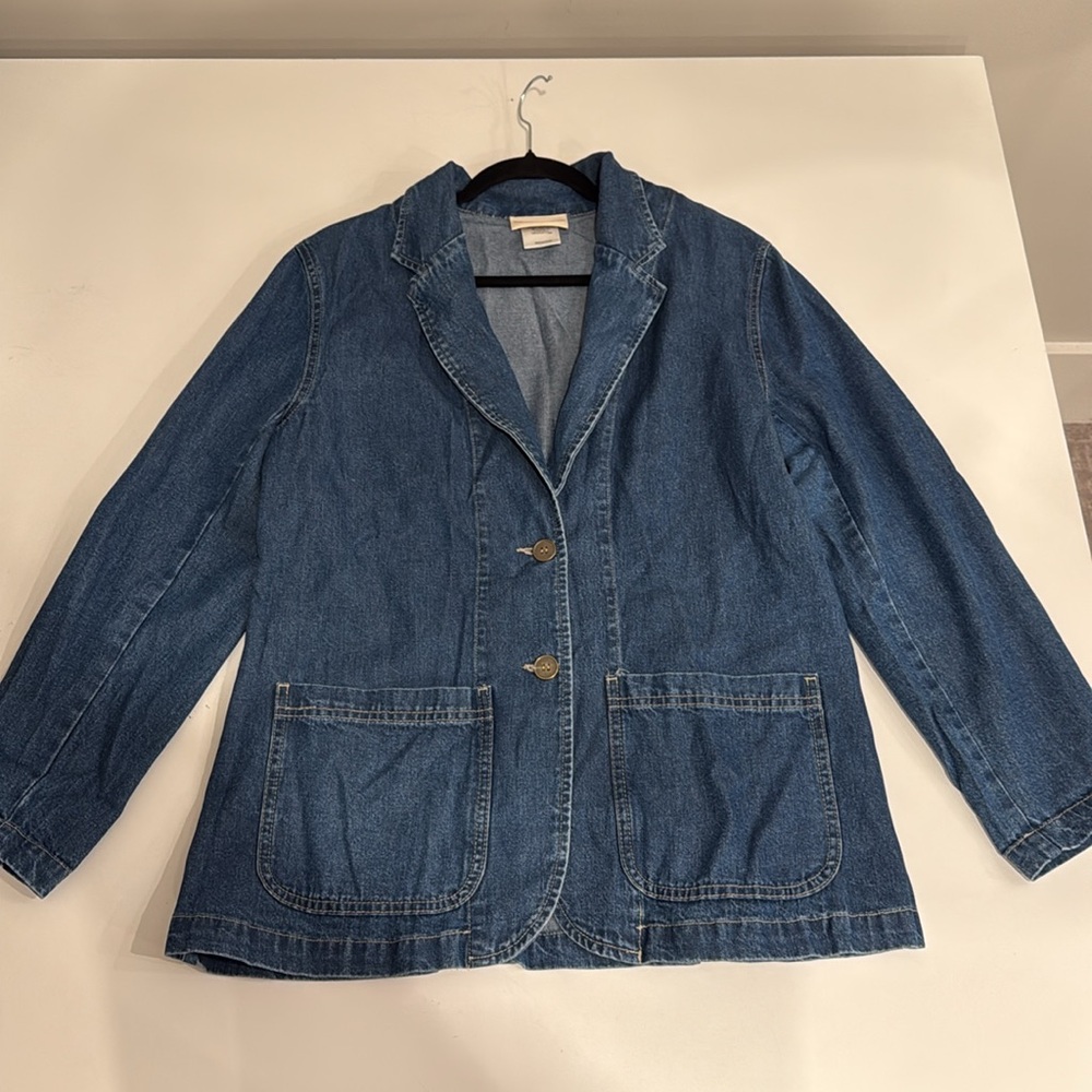 Excellent condition: Monterey Bay women’s jeans jacket/blazer, size M